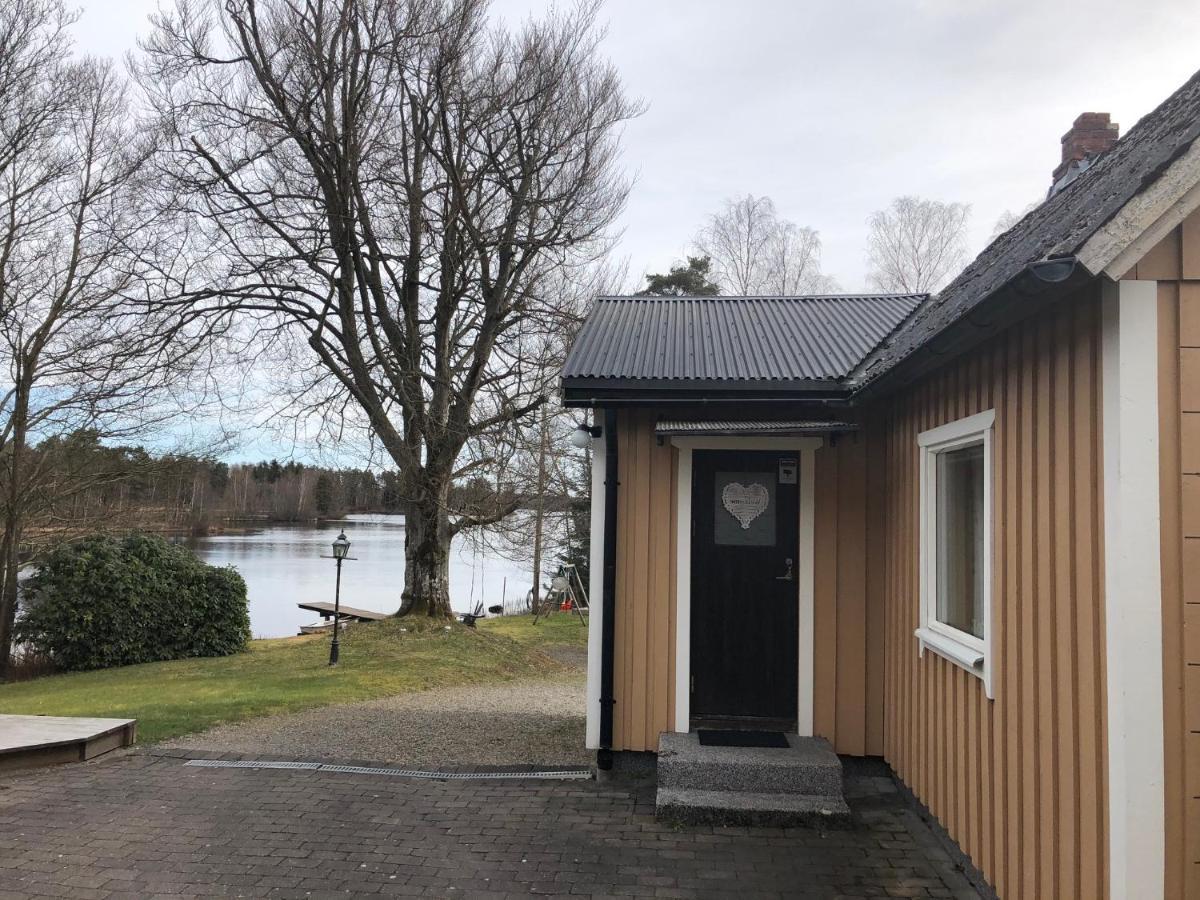 Naturskoent Boende Vid Sjoe Skånes Fagerhult Eksteriør bilde