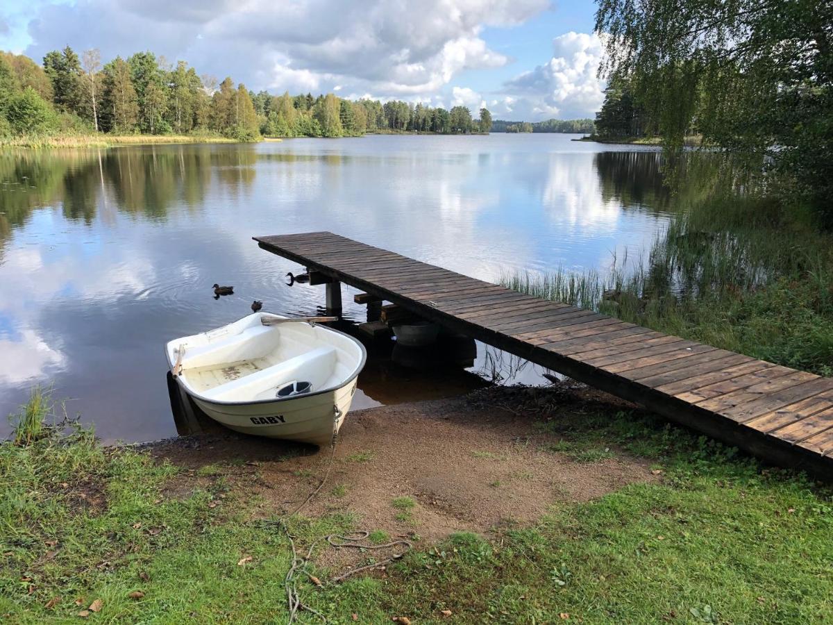 Naturskoent Boende Vid Sjoe Skånes Fagerhult Eksteriør bilde